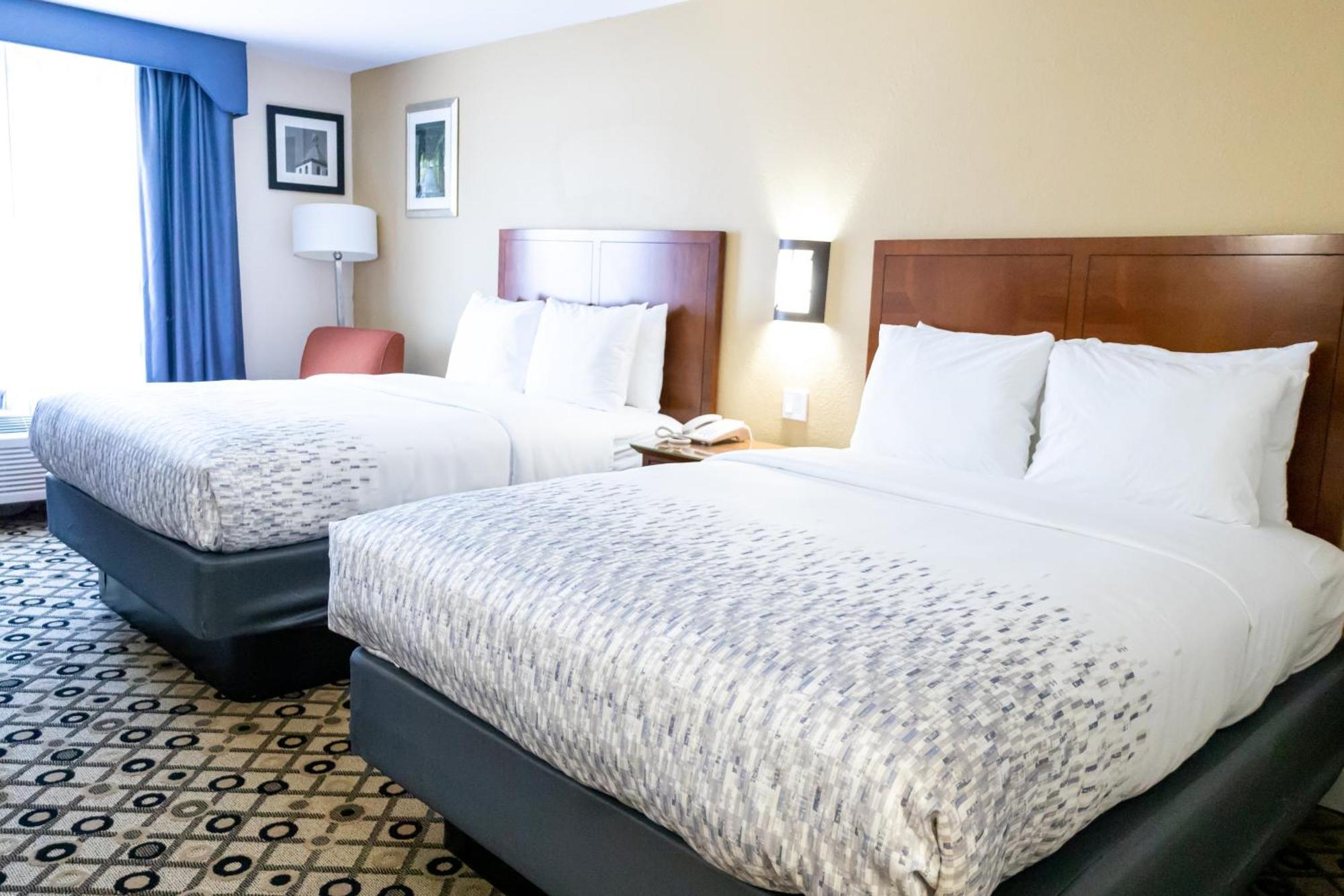 Days Inn By Wyndham College Park Atlanta Airport South Exteriér fotografie